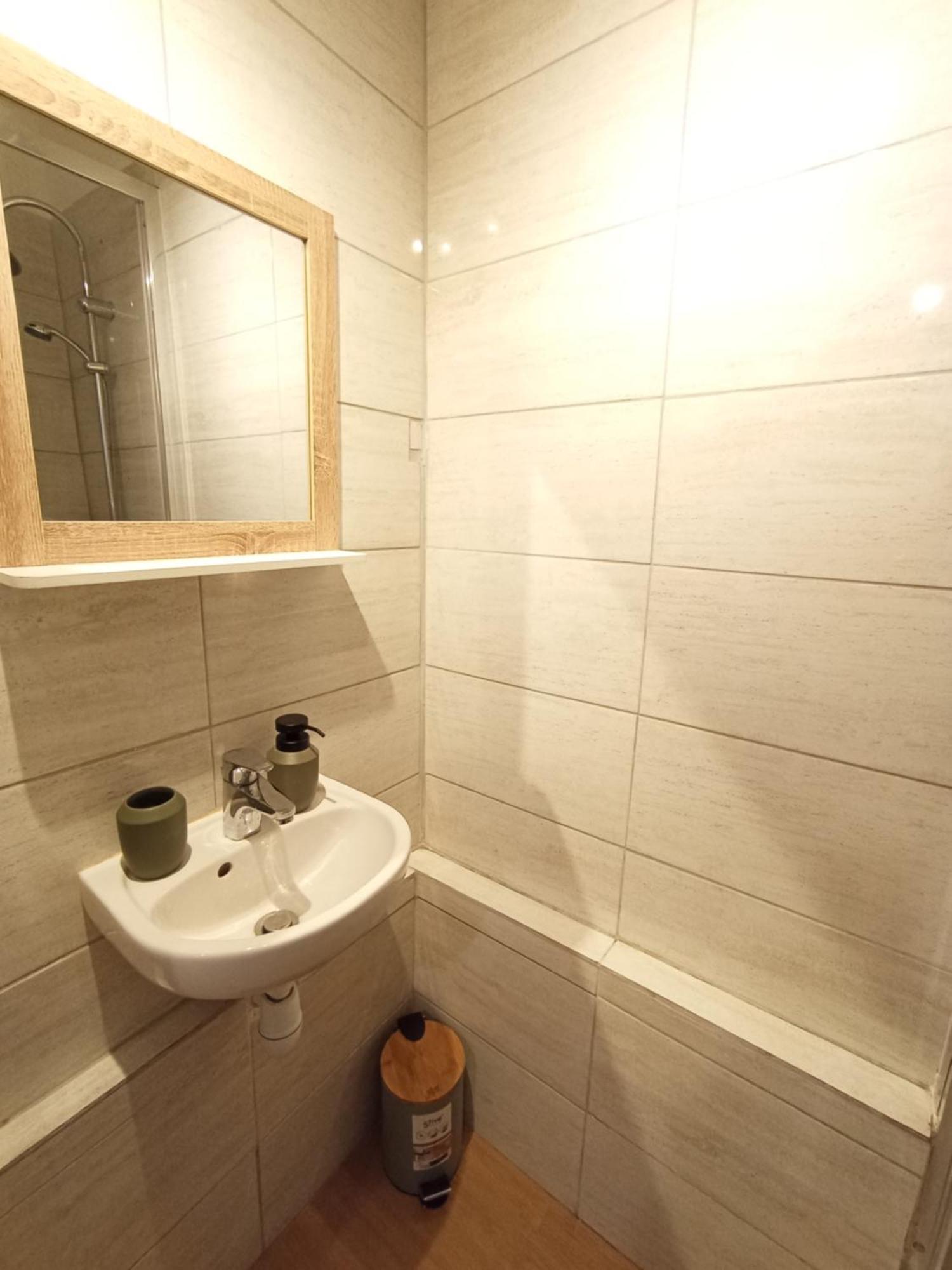 Studios - Gare - Centre Ville - Wi-Fi เลอม็องส์ ภายนอก รูปภาพ